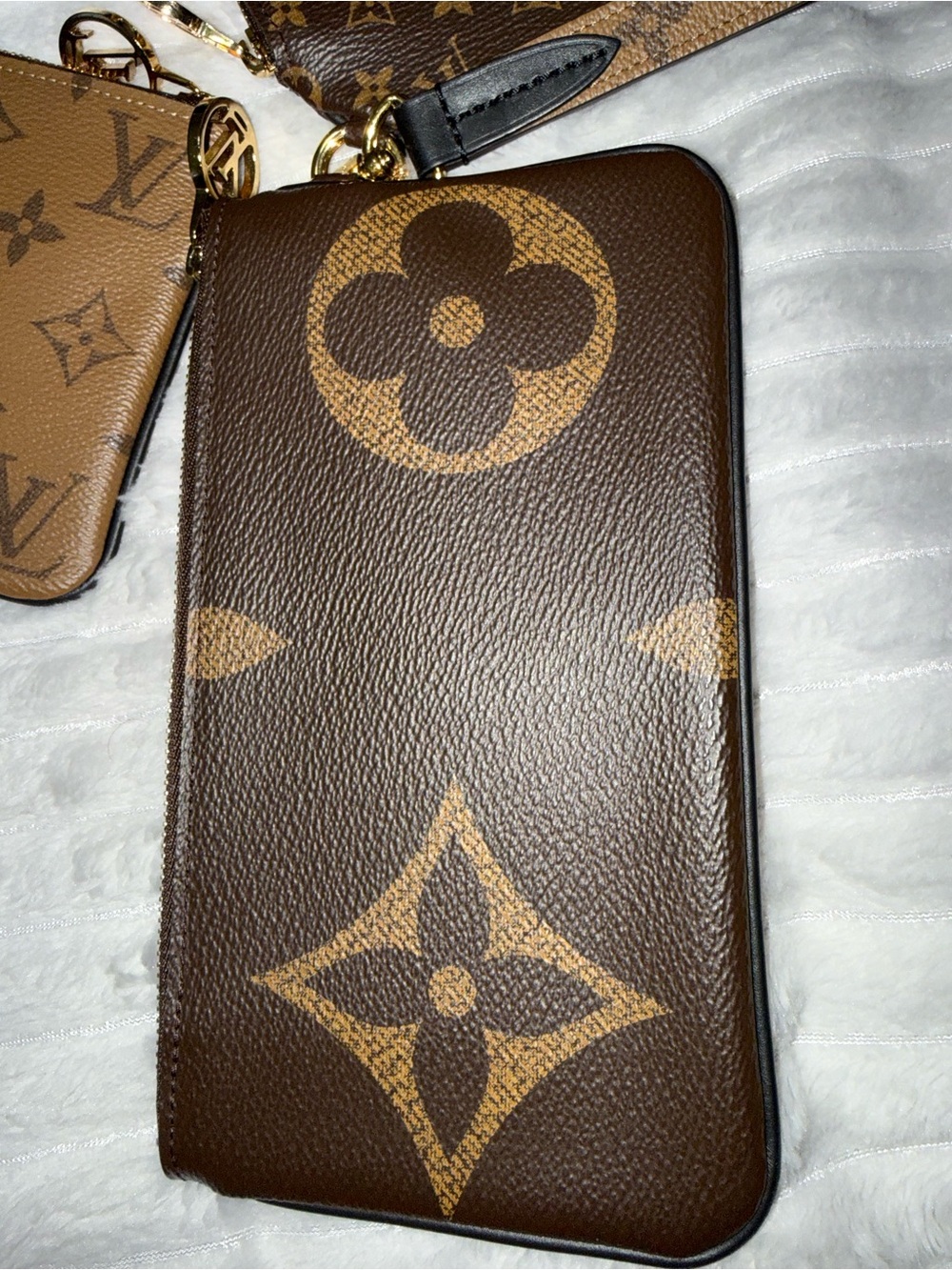 🎉 SOLD 🎉 Louis Vuitton Trio Pouch - Picture 4 of 15